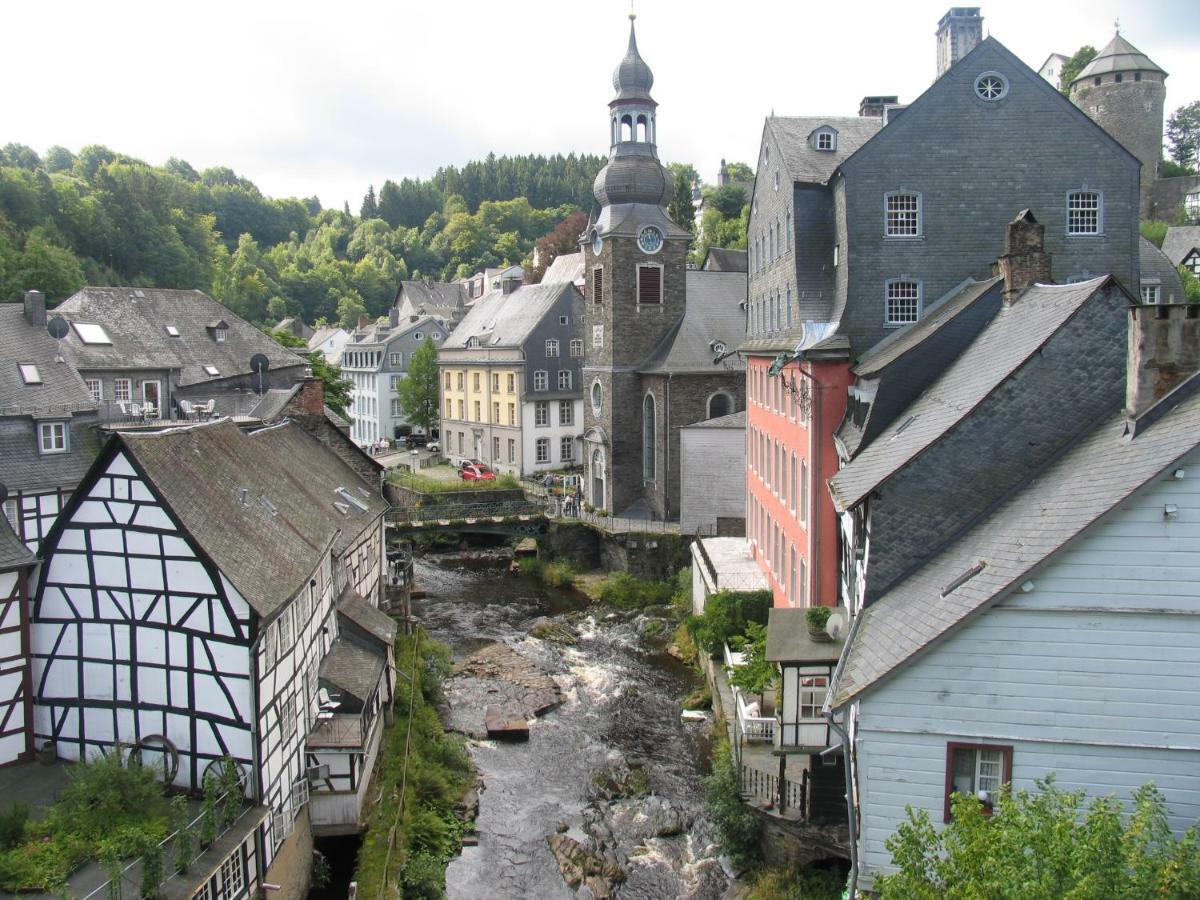 Ferienwohnung Palm Monschau Bagian luar foto